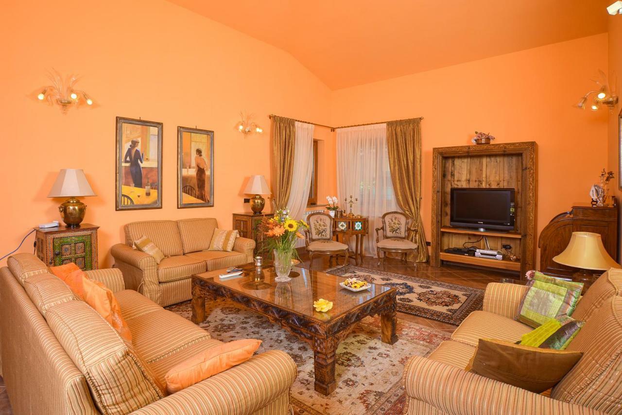 Villa Nevada -20 Min Da Roma Ladispoli Zewnętrze zdjęcie